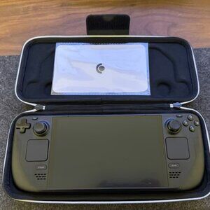 Valve Steam Deck OLED – 1TB – Matte Display – Black